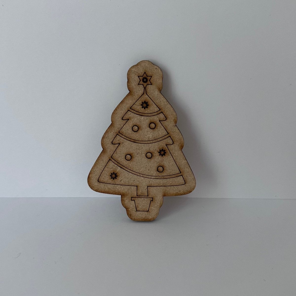 Craft Supplies - Christmas Tree - GameOn.games