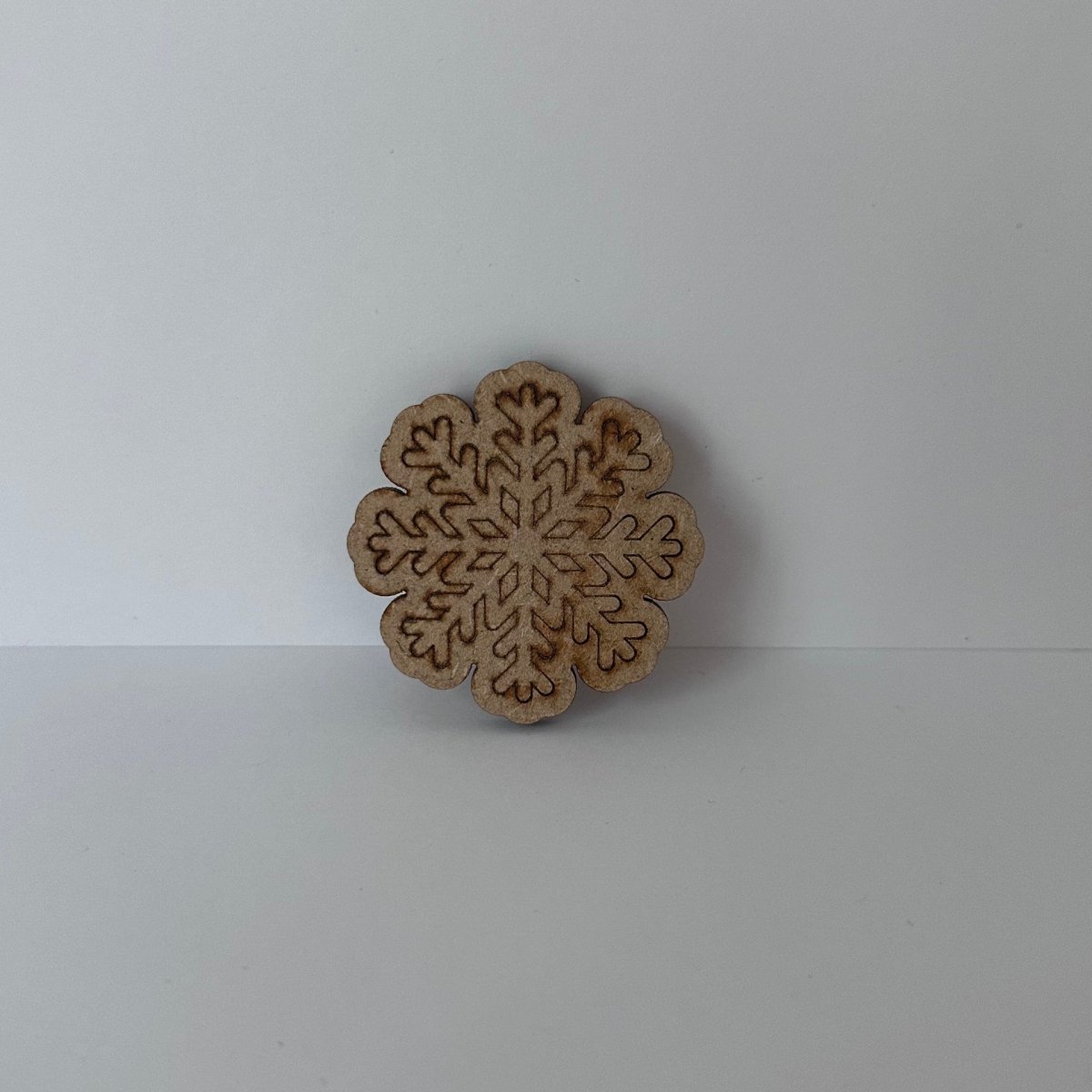 Craft Supplies - Snowflake - GameOn.games